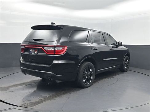 Used 2021 Dodge Durango SXT image 31