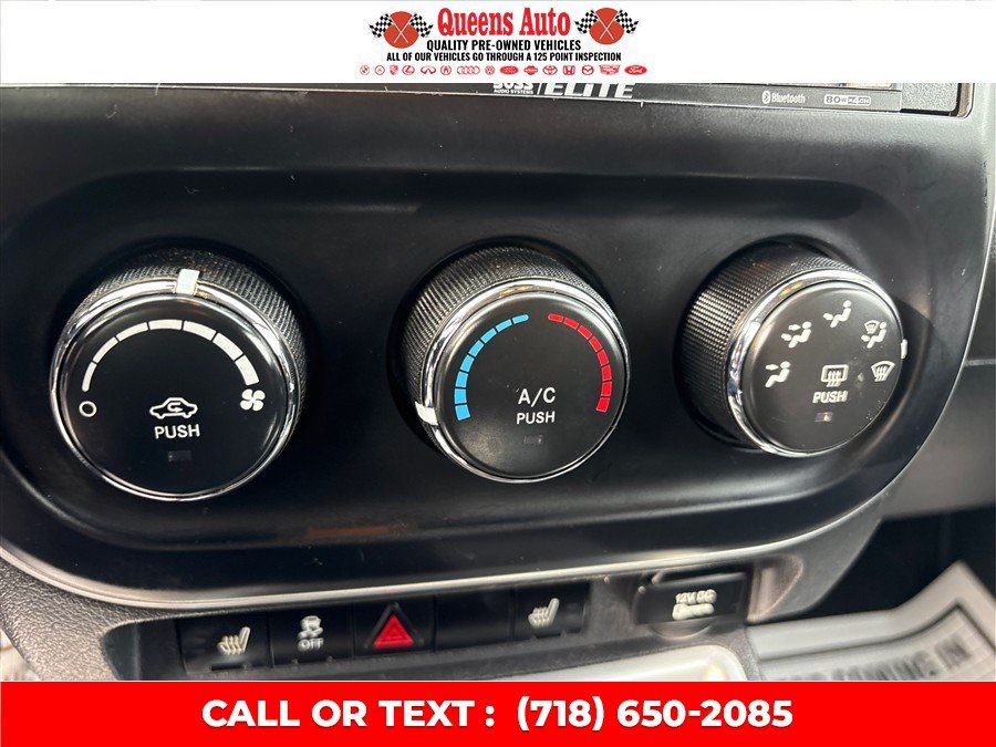 Used 2017 Jeep Compass High Altitude AWD/4WD image 40