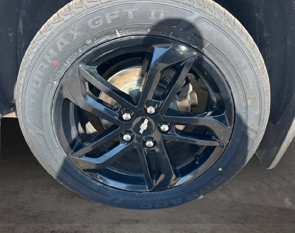 Used 2017 Chevrolet Equinox LT FWD image 16