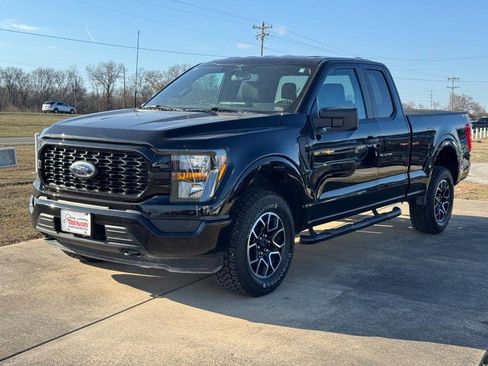Used 2023 Ford F150 XL w/ STX Appearance Package image 8
