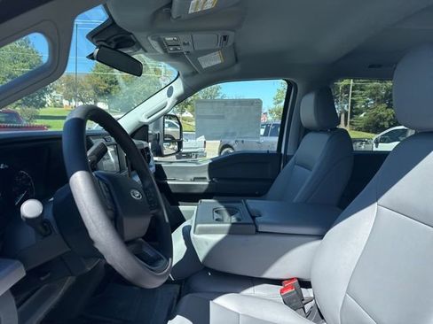 New 2026 Ford F350 XL w/ 360-Degree Camera Package image 21