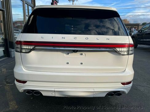 Used 2021 Lincoln Aviator Reserve image 5