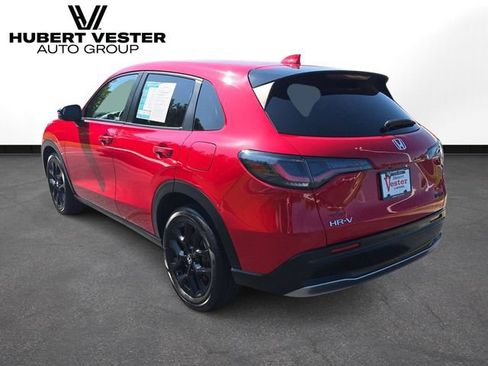 Used 2024 Honda HR-V Sport image 8