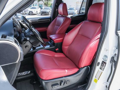 Used 2021 Lexus GX 460 Premium w/ Premium Package AWD/4WD image 27