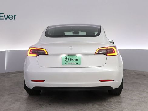 Used 2023 Tesla Model 3 Standard Range RWD image 15
