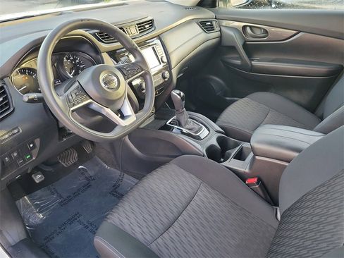 Certified 2020 Nissan Rogue S image 14