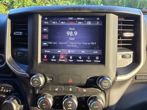 Used 2021 RAM 1500 Big Horn AWD/4WD image 31