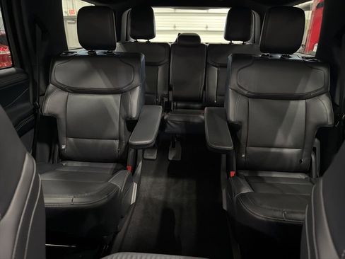 New 2026 Ford Expedition Platinum w/ Stealth Performance Package AWD/4WD image 32