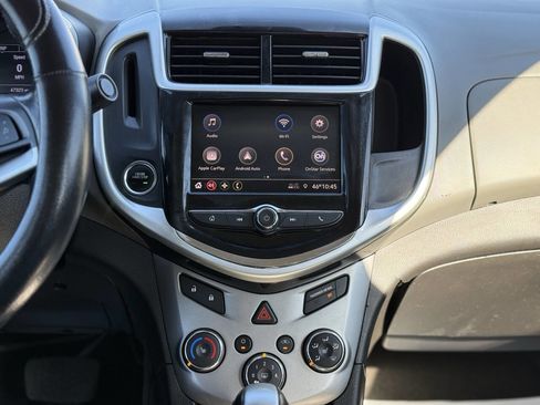 Used 2020 Chevrolet Sonic Premier image 17