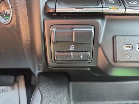 Used 2020 GMC Sierra 1500 Elevation AWD/4WD image 30