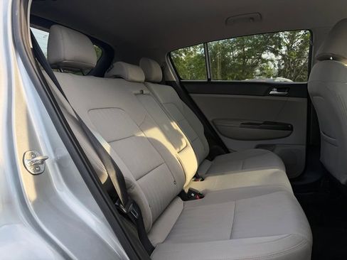 Used 2020 Kia Sportage LX FWD image 27