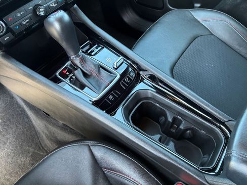 Used 2025 Jeep Compass Trailhawk image 41