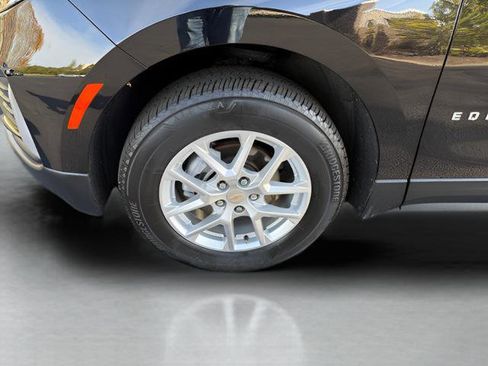 Used 2024 Chevrolet Equinox LT AWD/4WD image 26