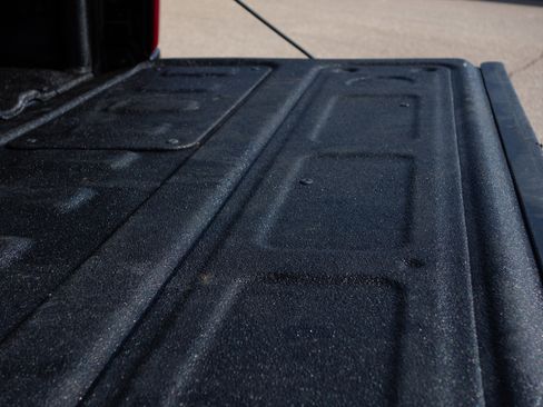 Used 2023 Chevrolet Silverado 3500 High Country w/ Z71 Off-Road Package image 18