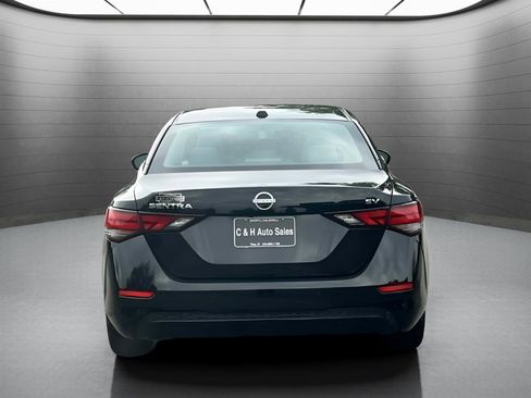 Used 2024 Nissan Sentra SV FWD image 8