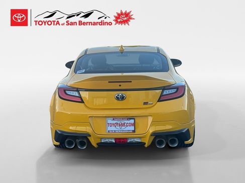 New 2026 Toyota GR86 YUZU Limited image 4