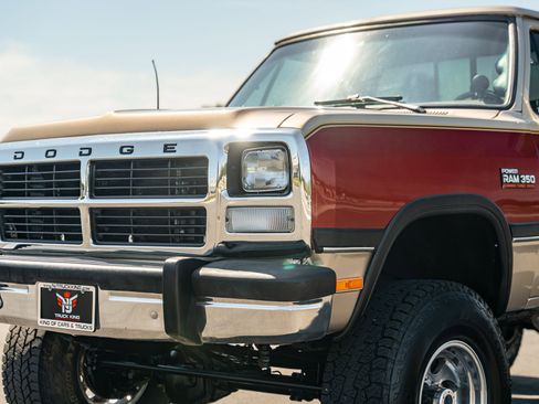 Used 1992 Dodge D/W Truck 350 image 29