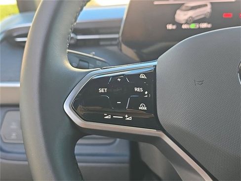 New 2025 Volkswagen ID. Buzz Pro S image 24