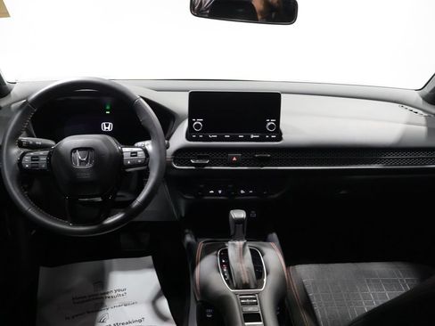 Used 2024 Honda HR-V Sport image 17