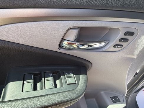 Used 2021 Honda Pilot Special Edition image 14