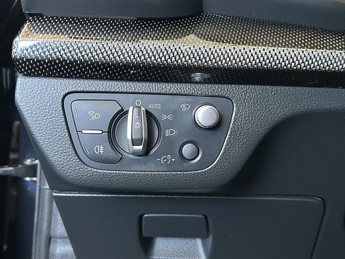 Used 2019 Audi SQ5 Prestige AWD/4WD image 50