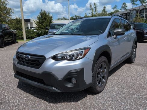 Used 2021 Subaru Crosstrek 2.5i Sport w/ Moonroof Package AWD/4WD image 2