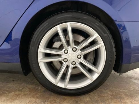 Used 2016 Tesla Model S 70D AWD/4WD image 27