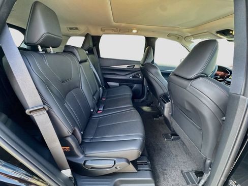 New 2027 INFINITI QX60 Luxe w/ Cargo Package FWD image 30