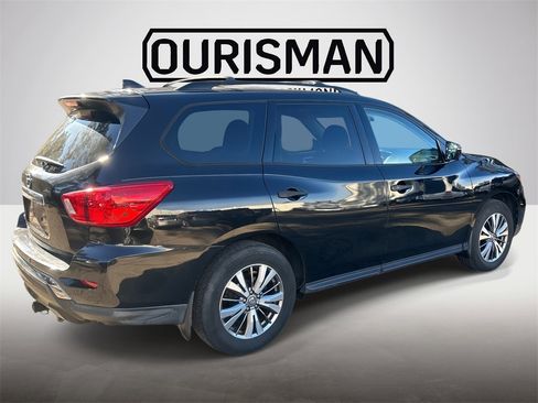 Used 2019 Nissan Pathfinder S image 3