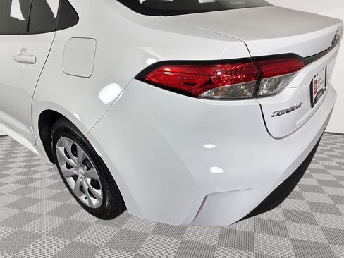Used 2024 Toyota Corolla LE image 25