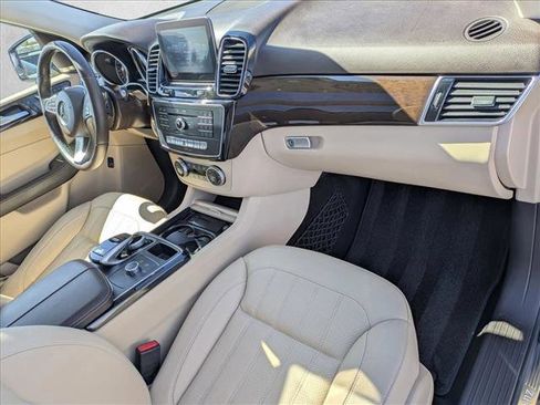 Used 2017 Mercedes-Benz GLE 350 image 23