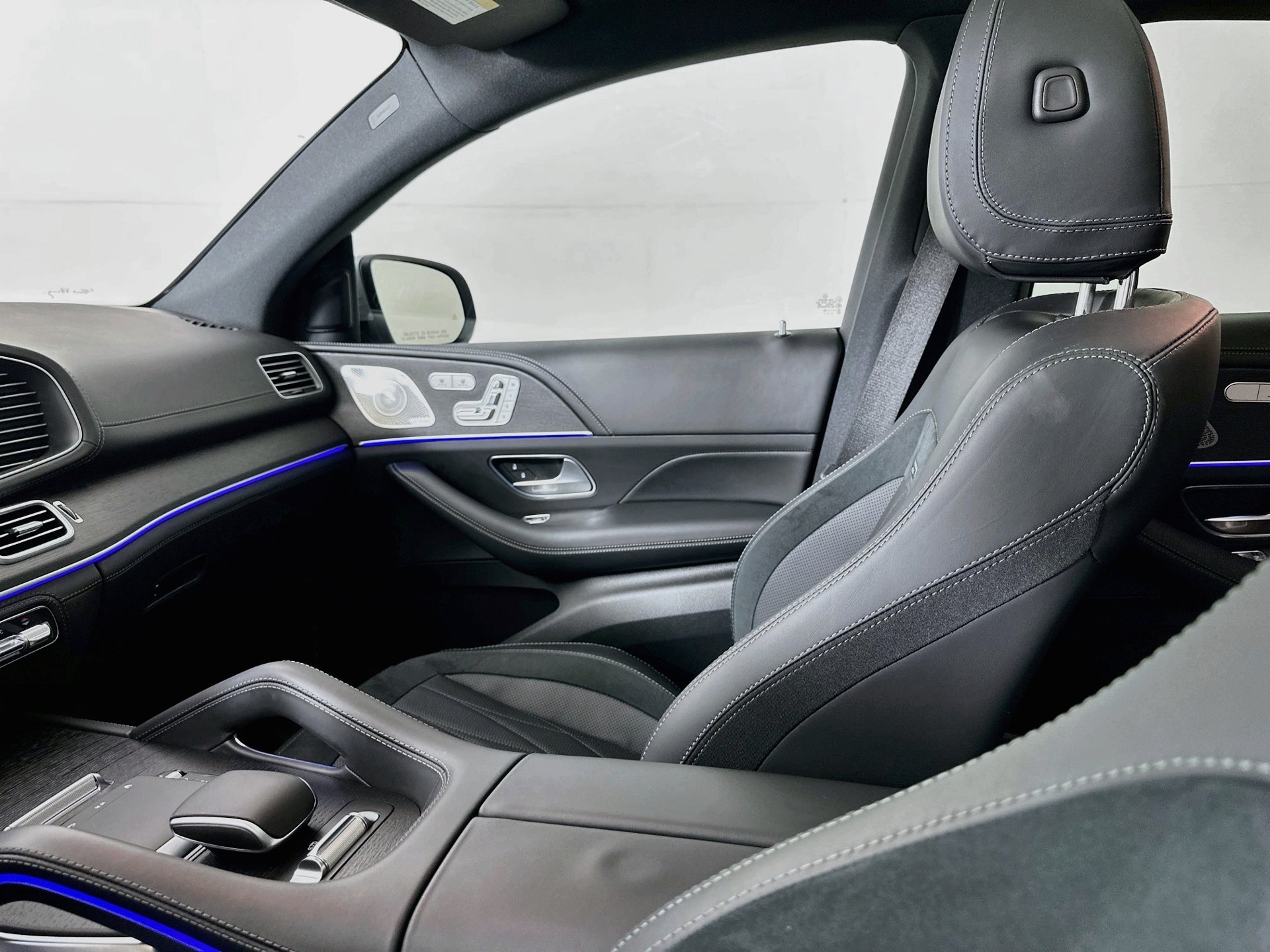 Certified 2025 Mercedes-Benz GLE 53 AMG 4MATIC Coupe image 26