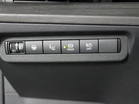 Certified 2024 Nissan Ariya AWD image 24