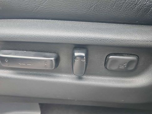 Used 2019 Honda Pilot Touring image 14