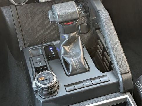 Used 2024 Toyota Tacoma TRD Off-Road image 13