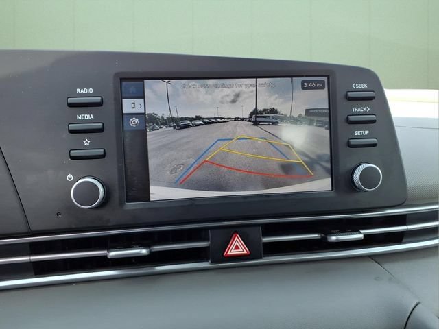 Used 2025 Hyundai Elantra SE FWD image 29