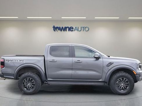 Used 2025 Ford Ranger Raptor AWD/4WD image 7