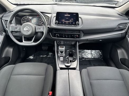 Used 2024 Nissan Rogue S image 23