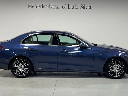 Used 2025 Mercedes-Benz C 300 4MATIC Sedan image 7