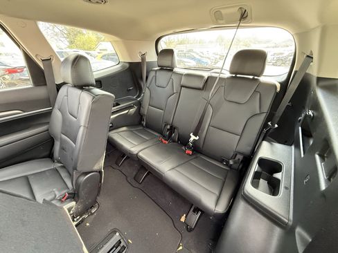 Used 2022 Kia Telluride LX image 25