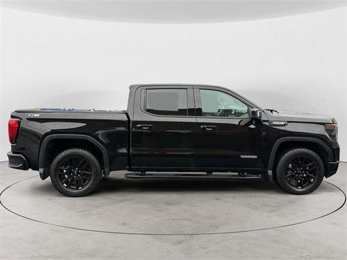 Used 2022 GMC Sierra 1500 Elevation w/ Elevation Premium Package image 6