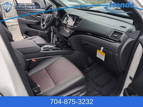 New 2026 Honda Ridgeline Black Edition image 17