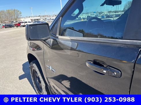 Used 2020 Chevrolet Silverado 1500 LT w/ Texas Edition image 13