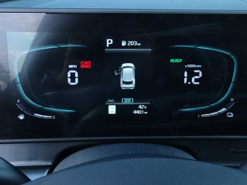 Used 2025 Kia Sportage EX image 35