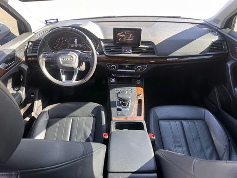 Used 2018 Audi Q5 2.0T Premium Plus w/ Premium Plus Package image 19