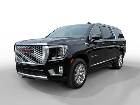 Used 2023 GMC Yukon XL Denali image 1