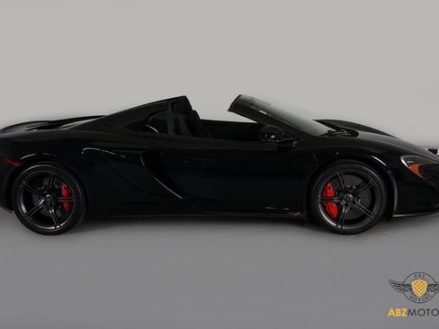 Used 2015 McLaren 650S Spider image 4