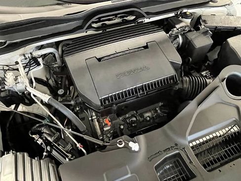 New 2025 Honda Pilot EX-L image 12