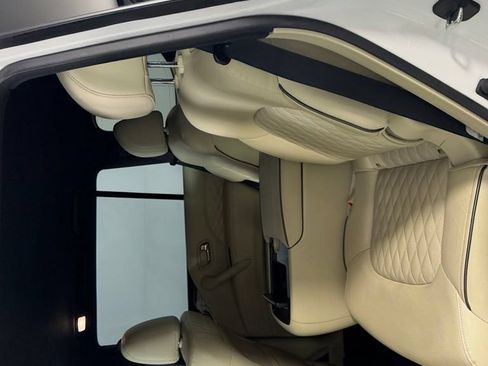 Used 2024 INFINITI QX80 Sensory AWD/4WD image 26