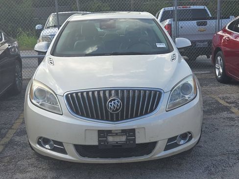 Used 2015 Buick Verano Leather w/ Experience Buick Package FWD image 5